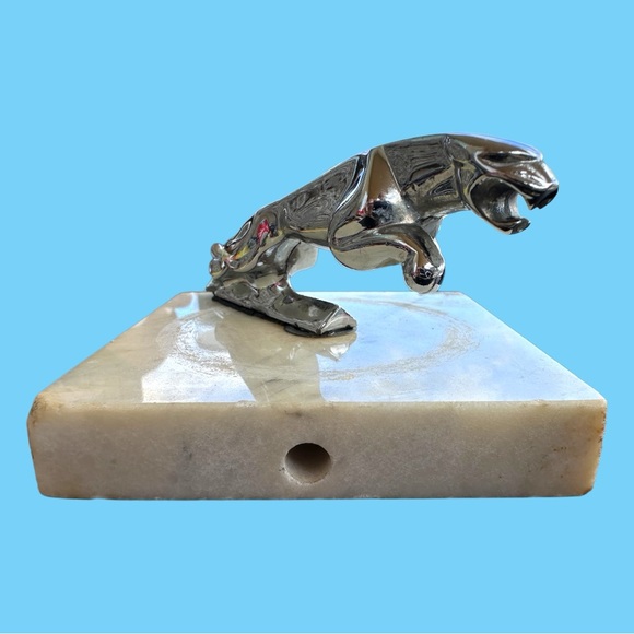 VINTAGE JAGUAR CHROME HOOD ORNAMENT MARBLE MOUNTED - Picture 4 of 16